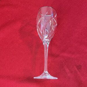 Mikasa Clear Crystal Wine Glass